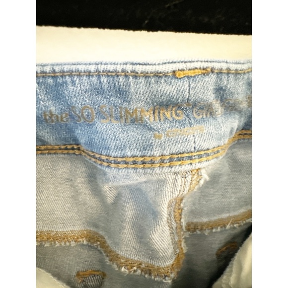 Chico’s So Slimming Girlfriend Destructed Crop Jeans Size 0/4 Reg Light Wash - Picture 4 of 7